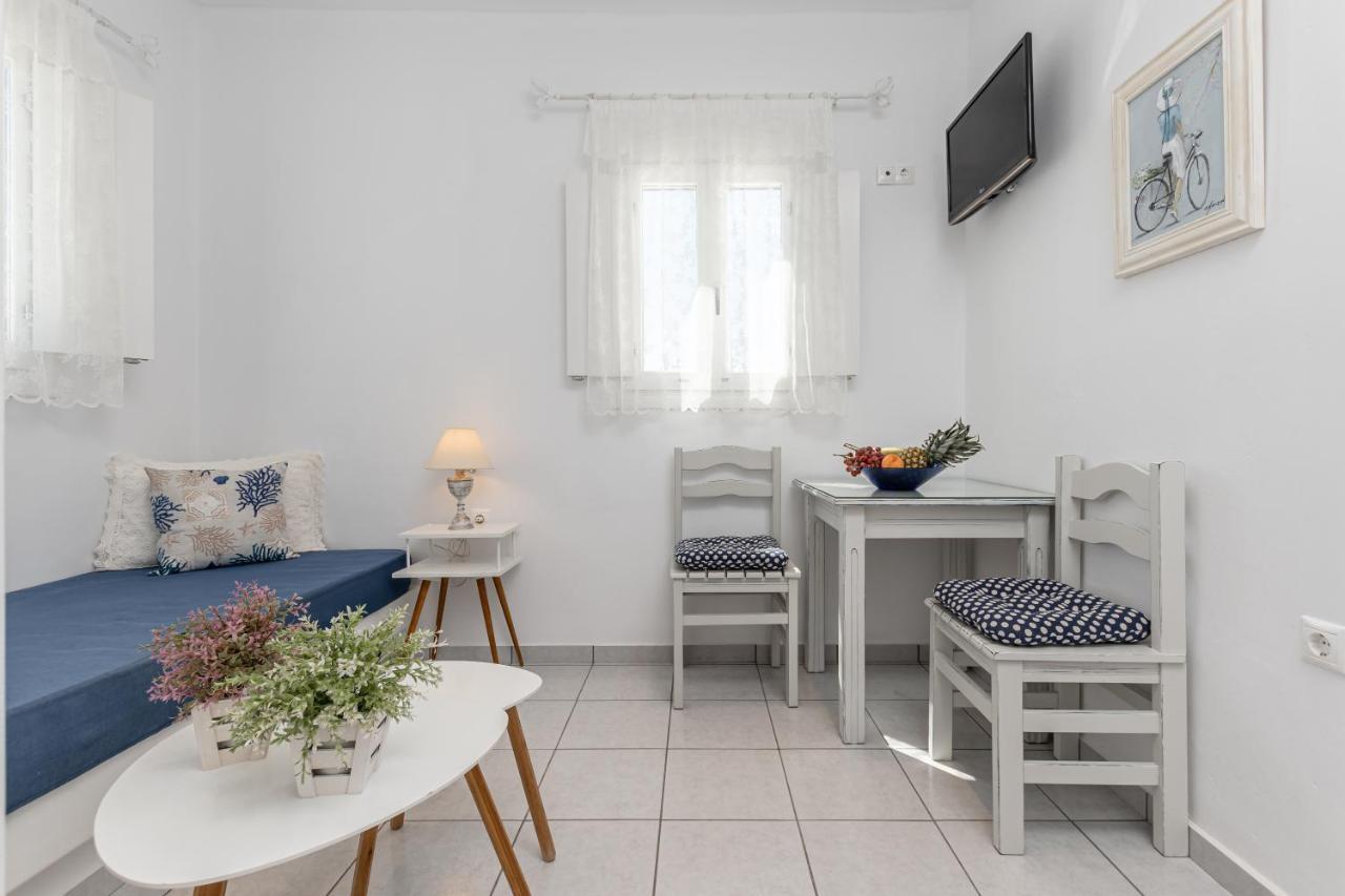 Zanneta Apartments & Suites Mikri Vigla Bagian luar foto