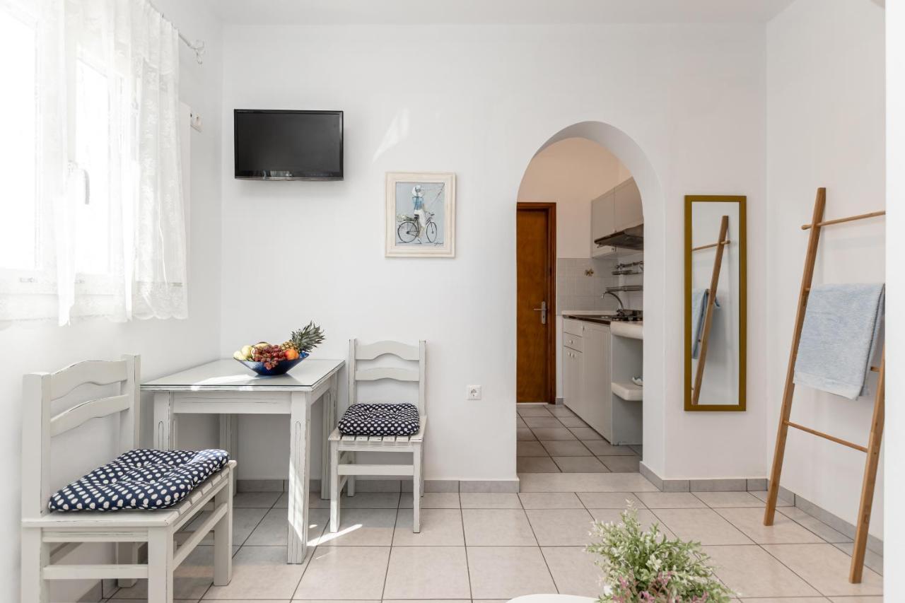 Zanneta Apartments & Suites Mikri Vigla Bagian luar foto