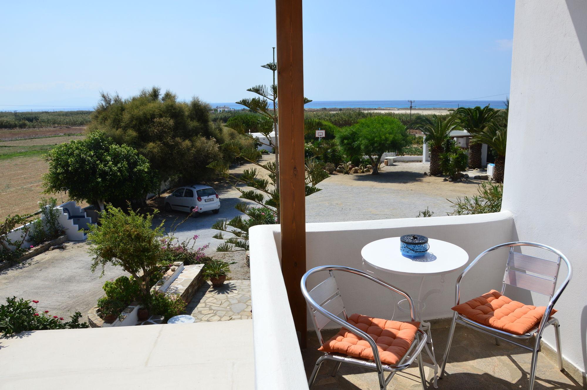 Zanneta Apartments & Suites Mikri Vigla Bagian luar foto