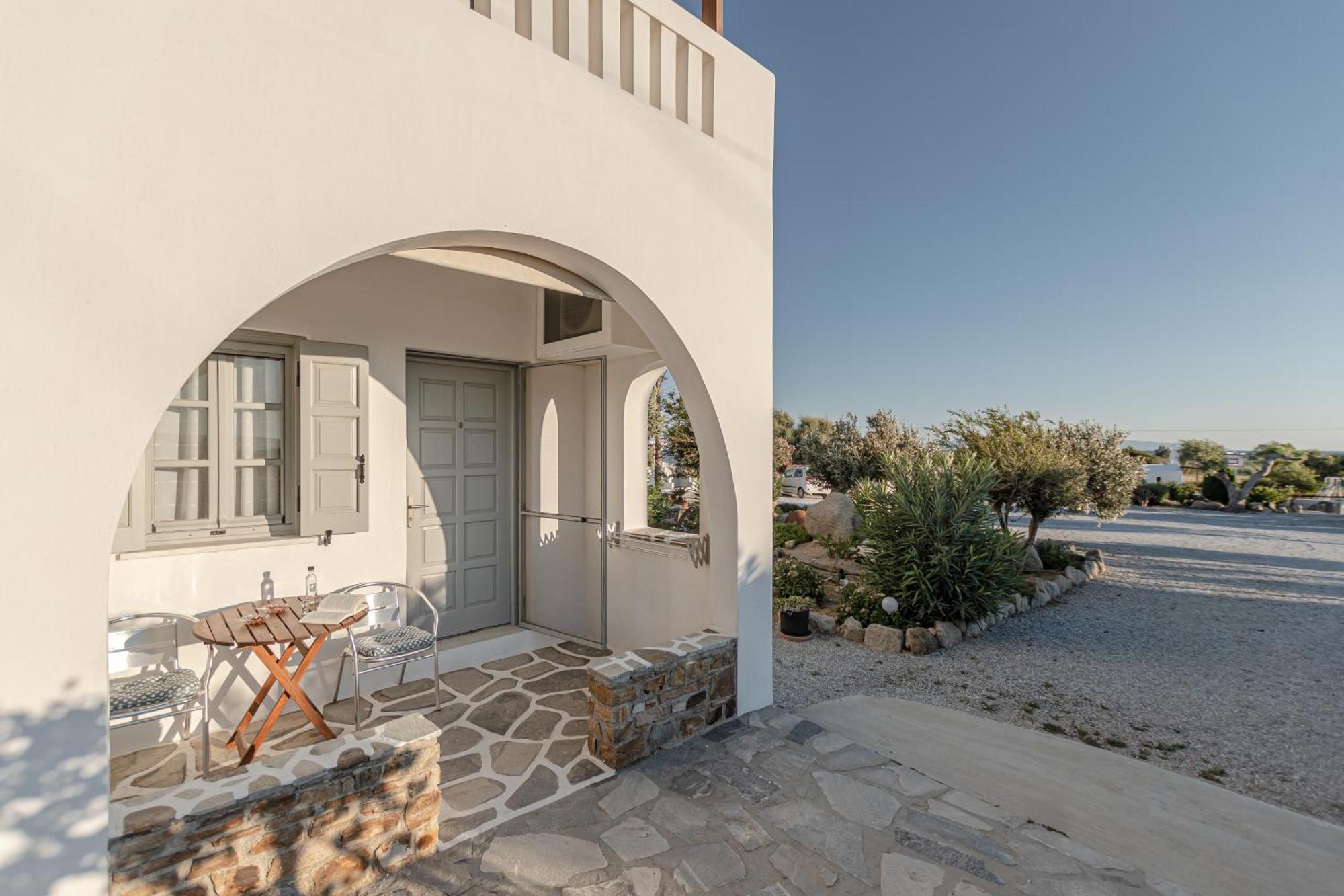Zanneta Apartments & Suites Mikri Vigla Bagian luar foto